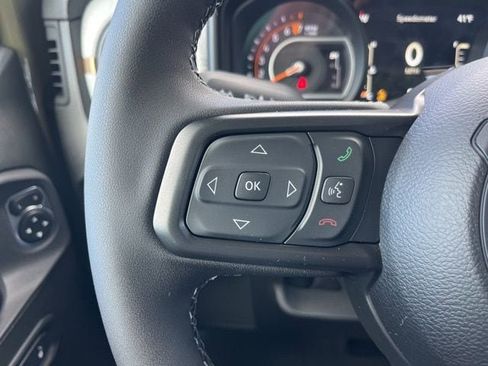 New 2026 Jeep Gladiator Sport image 28