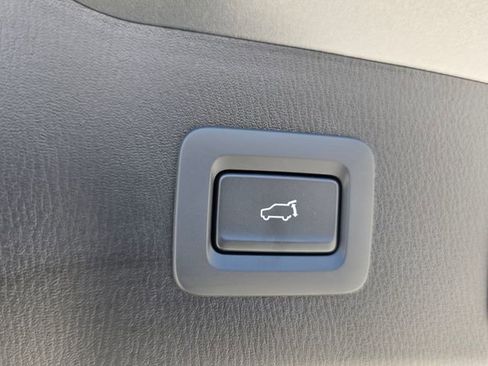 Certified 2025 MAZDA CX-5 AWD 2.5 S w/ Preferred Package image 15