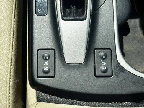 Used 2016 Acura RDX FWD w/ Technology Package image 42