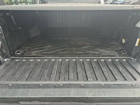 Used 2021 Toyota Tacoma TRD Off-Road w/ Technology Package image 10