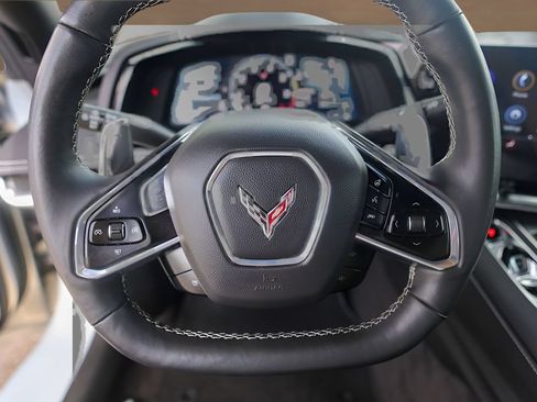 Used 2023 Chevrolet Corvette Stingray Preferred Cpe w/ Z51 Performance Package RWD image 12