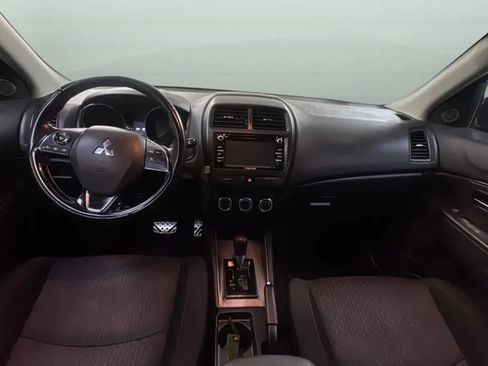 Used 2018 Mitsubishi Outlander Sport LE FWD image 22