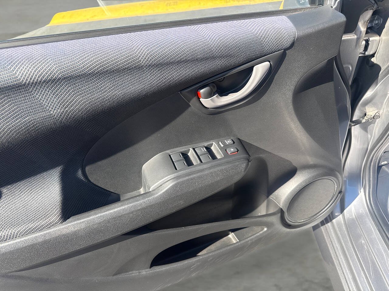 Used 2009 Honda Fit Sport image 12