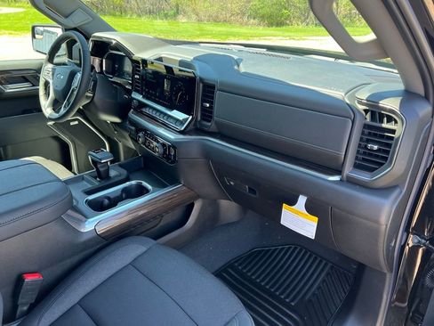 New 2026 Chevrolet Silverado 1500 RST w/ All Star Edition Plus AWD/4WD image 7