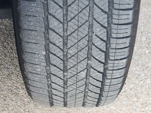 Used 2023 GMC Sierra 1500 Elevation w/ Elevation Premium Package image 12