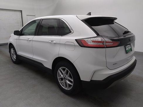 Used 2024 Ford Edge SEL image 3