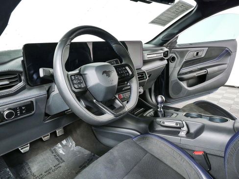 Used 2024 Ford Mustang Dark Horse RWD image 4