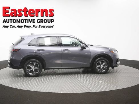 Used 2023 Honda HR-V EX-L image 42