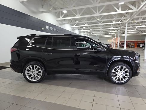 Used 2025 GMC Acadia Denali w/ Super Cruise Package AWD/4WD image 6