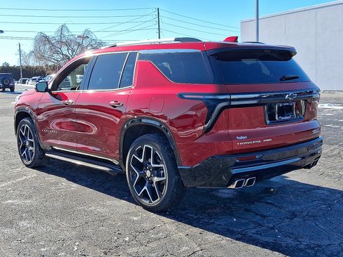 Certified 2025 Chevrolet Traverse High Country w/ LPO, Floor Liner Package image 4