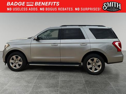 Used 2021 Ford Expedition XLT AWD/4WD image 5