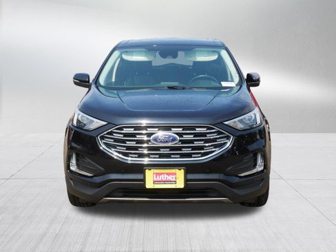 Used 2024 Ford Edge Titanium AWD/4WD image 2
