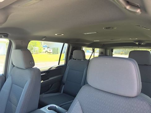 New 2026 Chevrolet Suburban LS w/ Max Trailering Package RWD image 23