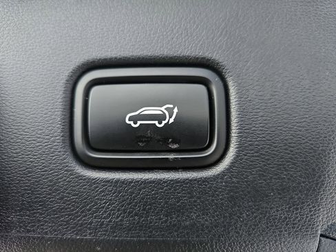 Used 2024 Hyundai Tucson Limited image 15