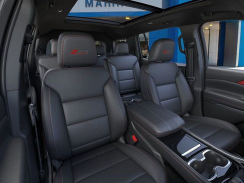 New 2026 Chevrolet Traverse Z71 image 16