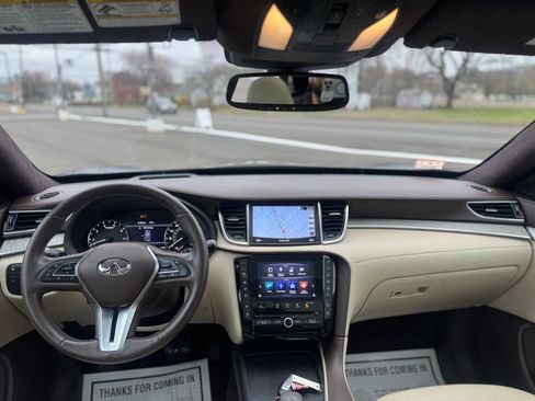 Used 2019 INFINITI QX50 Essential w/ Sensory Package AWD/4WD image 29