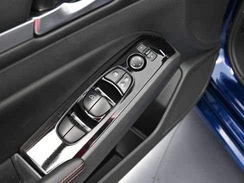 Used 2024 Nissan Altima 2.5 SR image 16