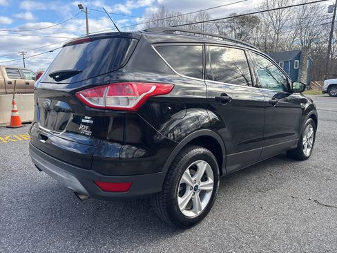 Used 2016 Ford Escape SE w/ Equipment Group 201A image 12