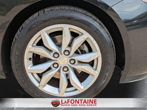 Used 2017 Chevrolet Impala LT w/ Convenience Package FWD image 30