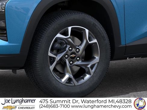 New 2026 Chevrolet Trax LT FWD image 9
