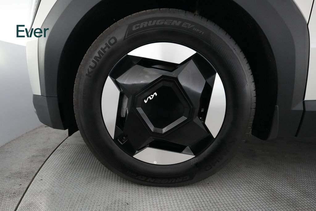 Used 2026 Kia EV9 Light RWD image 19
