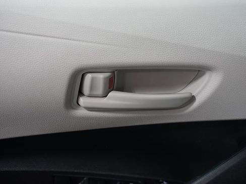 Certified 2025 Toyota Corolla LE FWD image 29