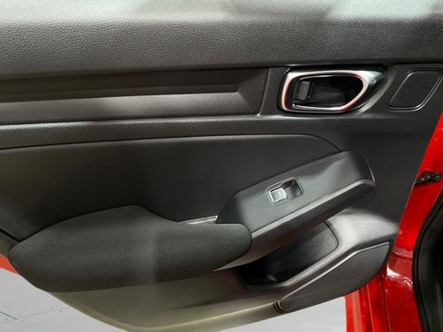 Used 2023 Honda Civic Sport image 18