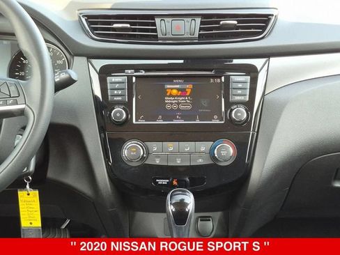 Used 2020 Nissan Rogue Sport S w/ Appearance Package AWD/4WD image 30