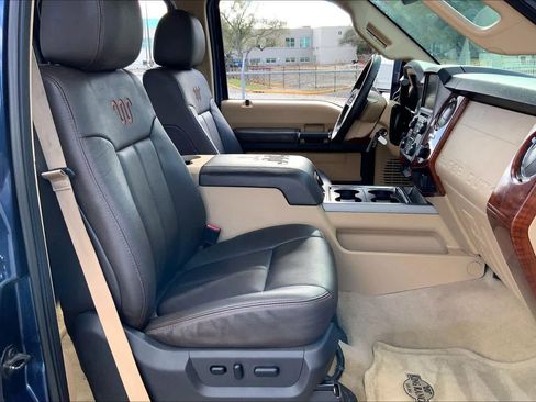 Used 2016 Ford F250 King Ranch w/ FX4 Off-Road Package image 8