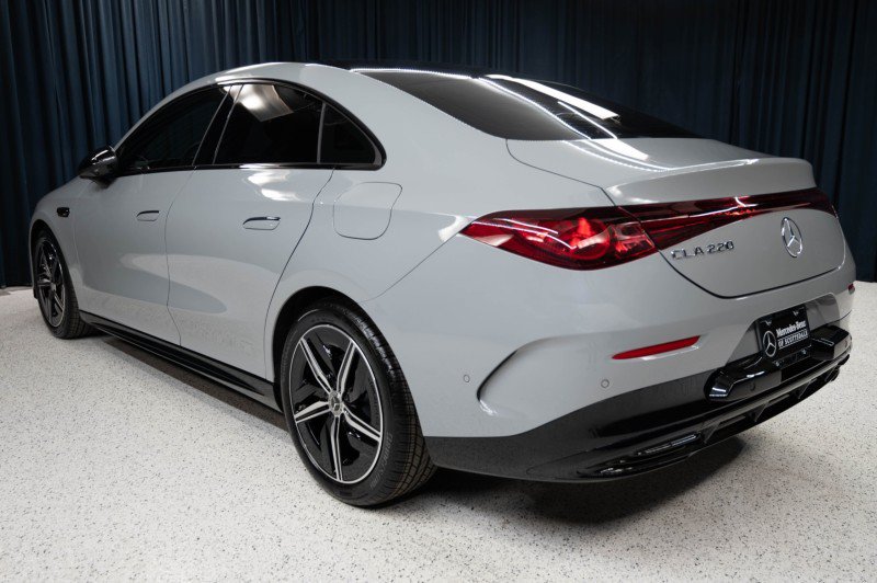 New 2027 Mercedes-Benz CLA 220 image 7