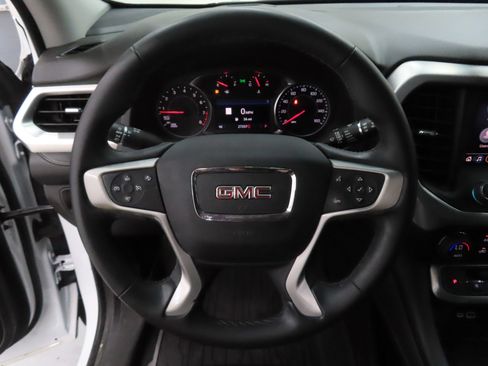 Used 2023 GMC Acadia SLT w/ Elevation Edition FWD image 15