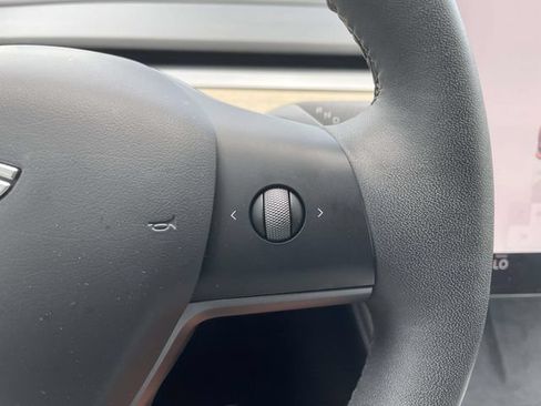 Used 2023 Tesla Model 3 Standard Range RWD image 23