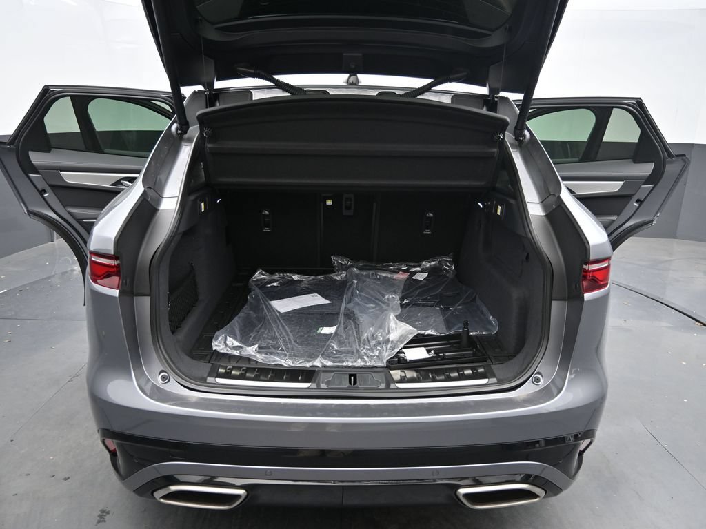 New 2026 Jaguar F-PACE R-Dynamic S AWD/4WD image 14