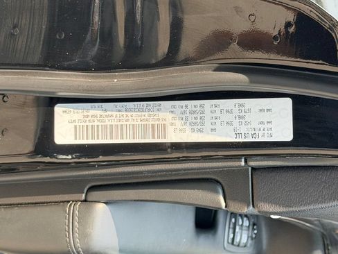 Used 2019 Jeep Grand Cherokee Limited X AWD/4WD image 25
