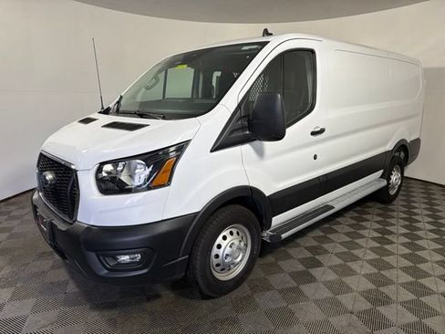 Used 2024 Ford Transit 250 Low Roof AWD w/ Exterior Upgrade Package image 3