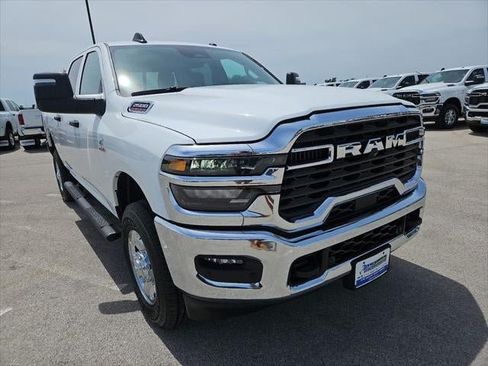 New 2026 RAM 2500 Tradesman AWD/4WD image 41