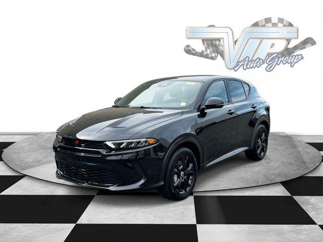 Used 2024 Dodge Hornet R/T w/ R/T Blacktop Package AWD/4WD image 2