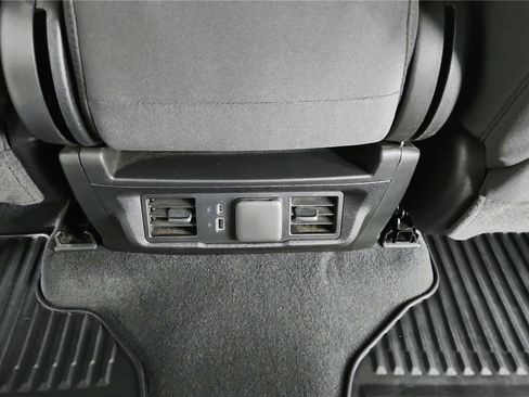 Used 2026 GMC Sierra 1500 SLE AWD/4WD image 36