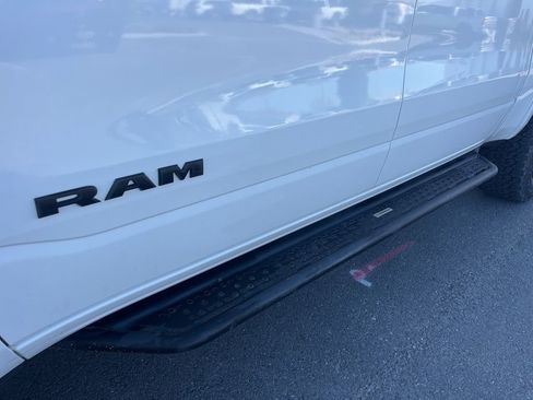 Certified 2020 RAM 1500 Laramie AWD/4WD image 4