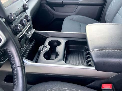 Used 2023 RAM 1500 Big Horn AWD/4WD image 17