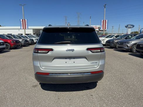 Used 2023 Jeep Grand Cherokee L Limited w/ Luxury Tech Group II image 6