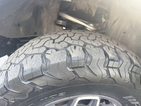 Used 2023 Ford Bronco Badlands AWD/4WD image 23
