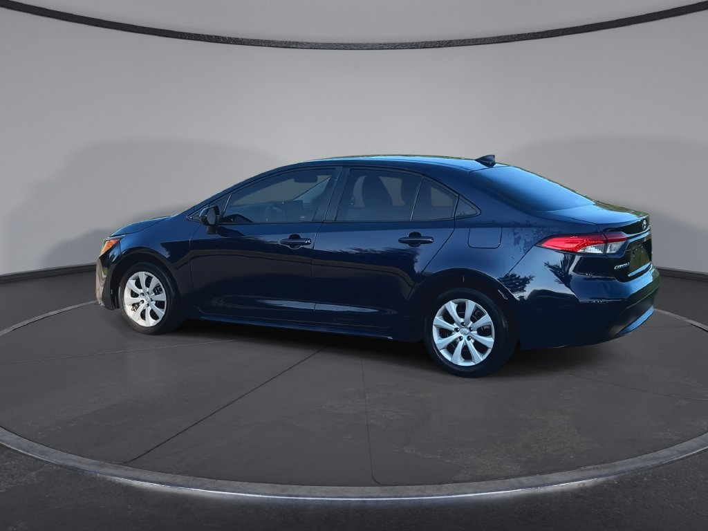 Used 2020 Toyota Corolla LE FWD image 6
