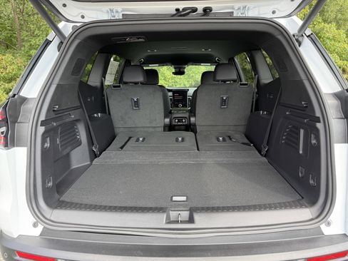 New 2026 GMC Acadia Elevation w/ Black Edition image 39