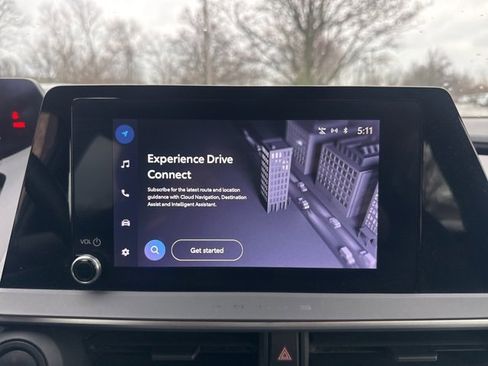 Used 2023 Toyota Prius LE image 18