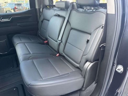 Used 2024 GMC Sierra 1500 Denali w/ Denali Reserve Package AWD/4WD image 32