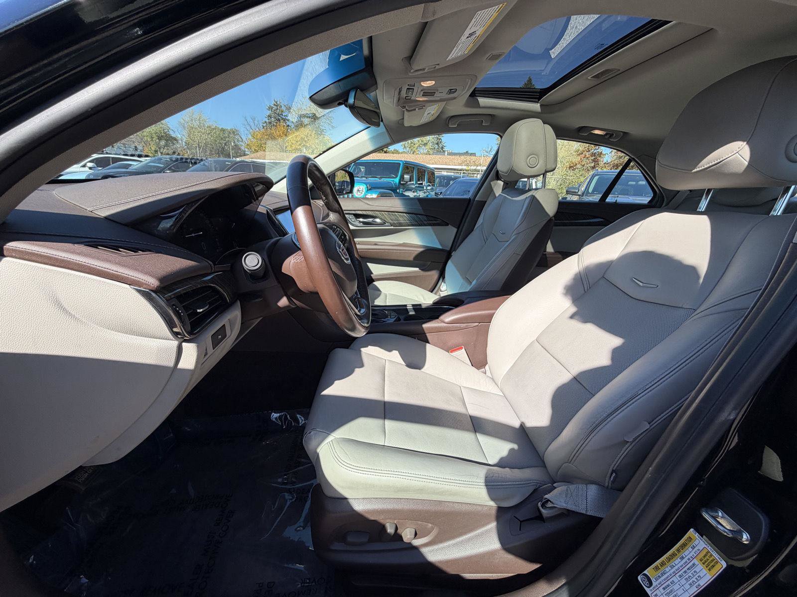 Used 2014 Cadillac ATS Luxury w/ Cold Weather Package AWD/4WD image 10