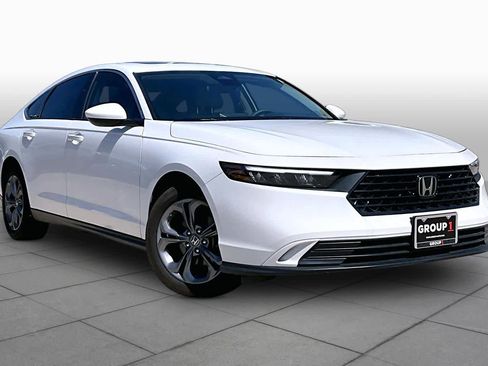 Used 2024 Honda Accord EX image 3