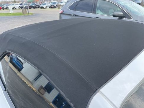 Used 2021 Ford Mustang Premium image 5