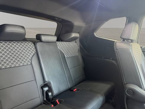 Used 2024 GMC Acadia Denali w/ LPO, Floor Liner Package FWD image 30